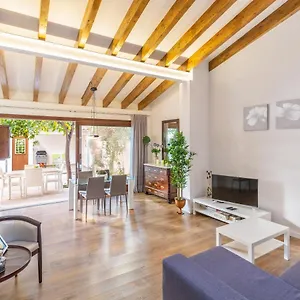  Vakantiehuis Ses Bessones Spanje