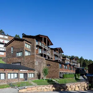 Masella 1600 Apartment