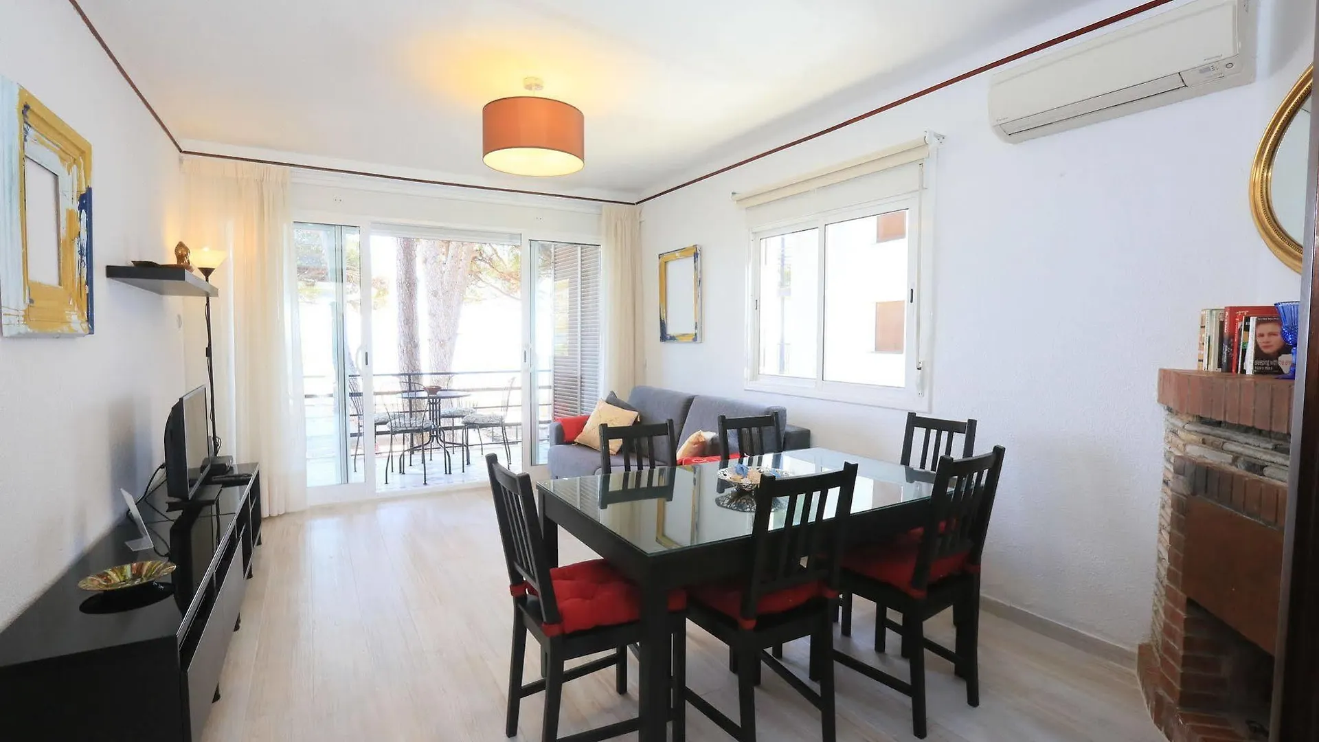Apartment Apartamentos La Torre Cambrils Spain